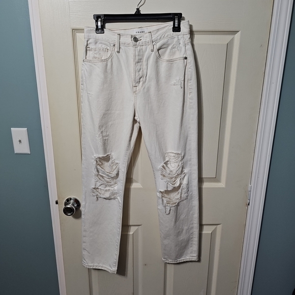 Frame Straight Le‎ Original Ripped Distressed Demin Off-White Size 26 NWOT